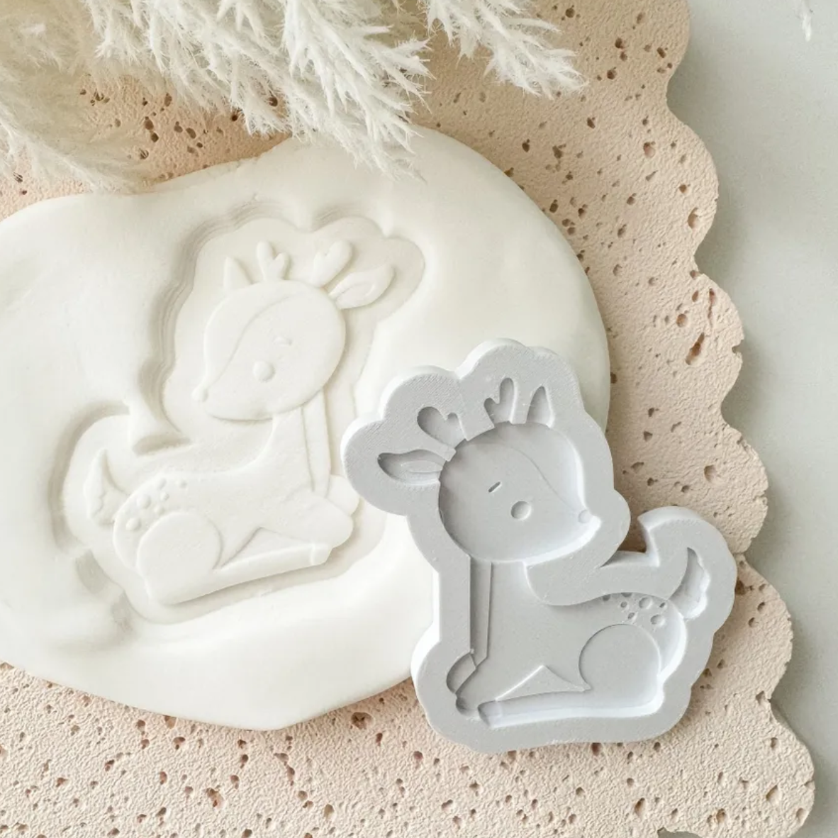 Woodland Deer Cookie Stamp & Cutter