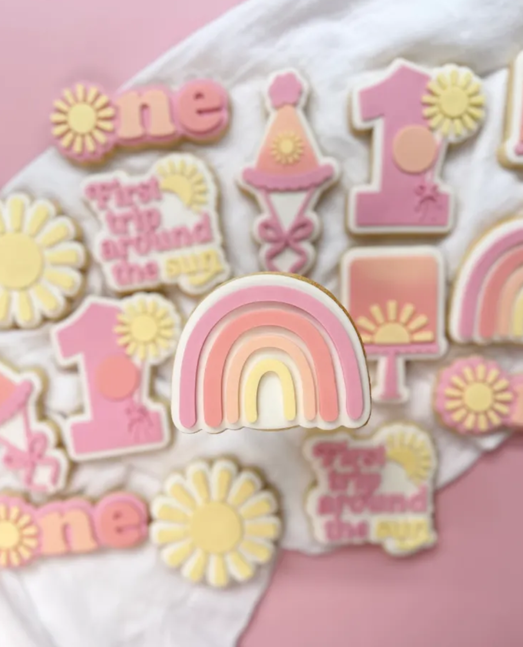 Simple Rainbow Cookie Stamp & Cutter