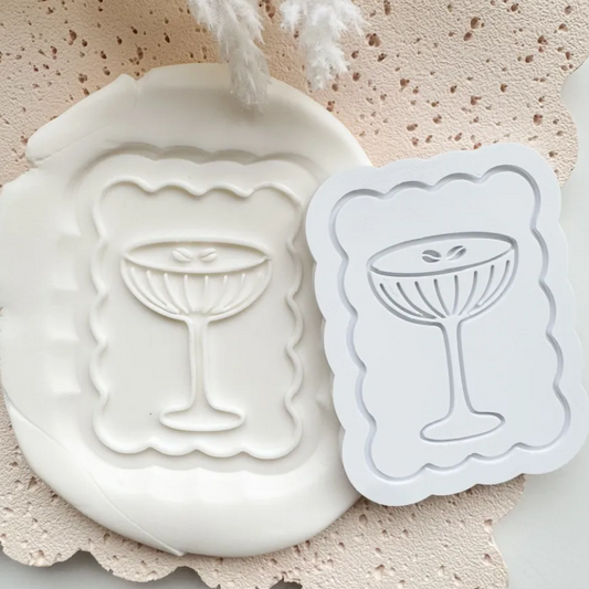 Espresso Martini Wavy Border Cookie Stamp & Cutter