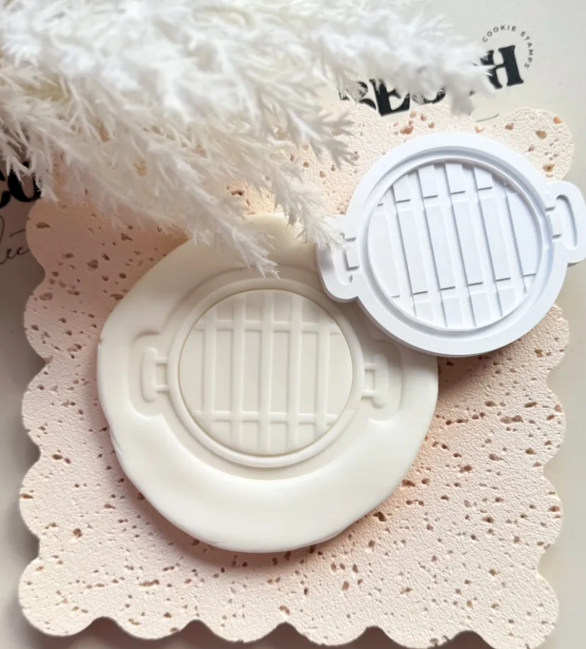 Round Grill Cookie Stamp & Cutter