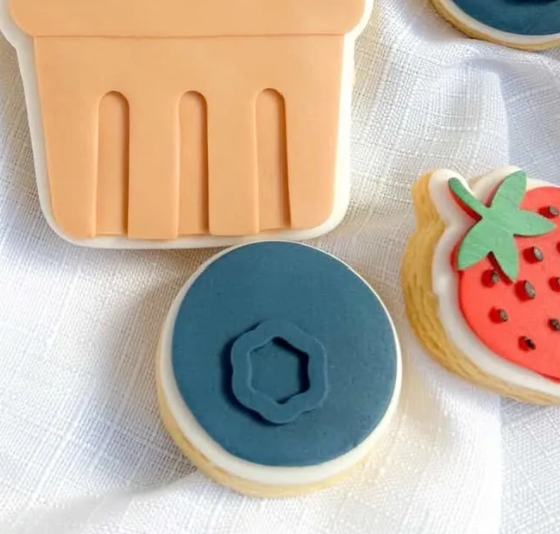 Mini Blueberry Cookie Stamp & Cutter