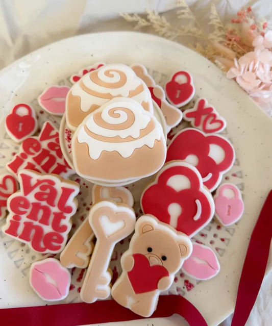Cinnamon Bun Cookie Stamp and Cutter