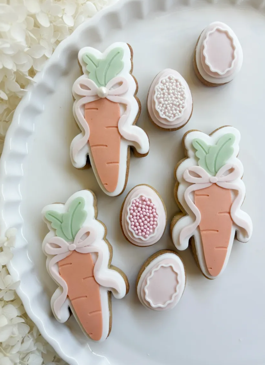 Mini Wavy Egg Cookie Stamp and Cutter