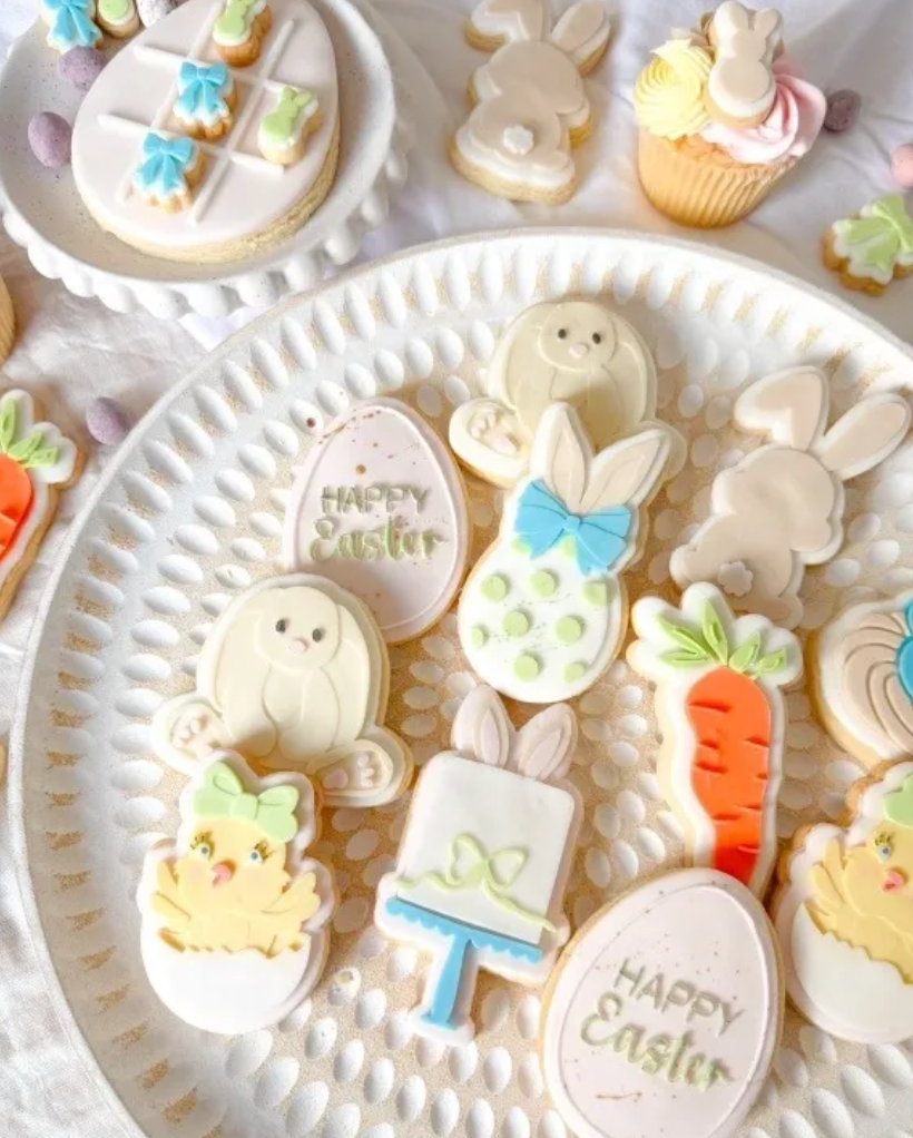 Silhouette Bunny with Tail Cookie Stamp & Cutter