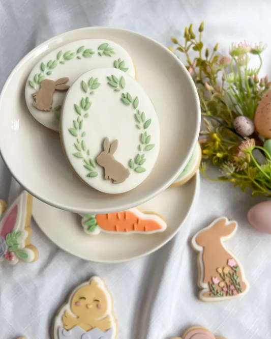 Bunny Wreath Cookie Stamp & Cutter