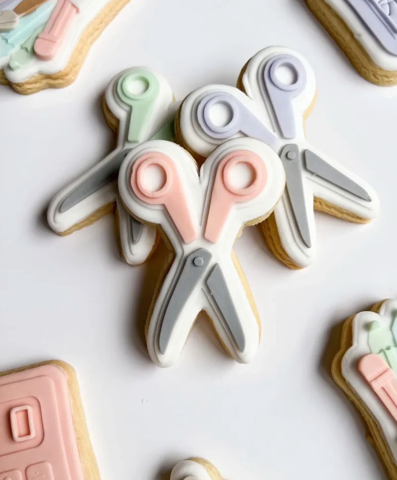Scissors Cookie Stamp & Cutter