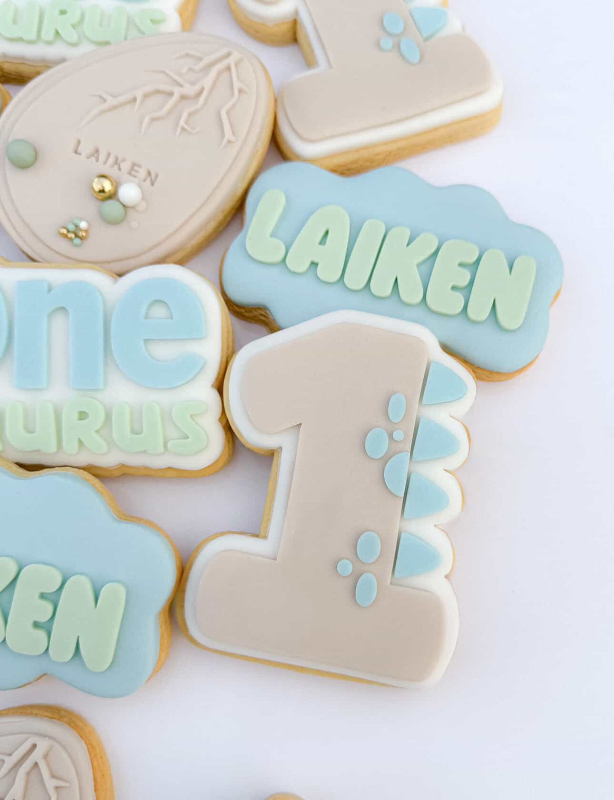 Dinosaur Number 1 Cookie Stamp & Cutter