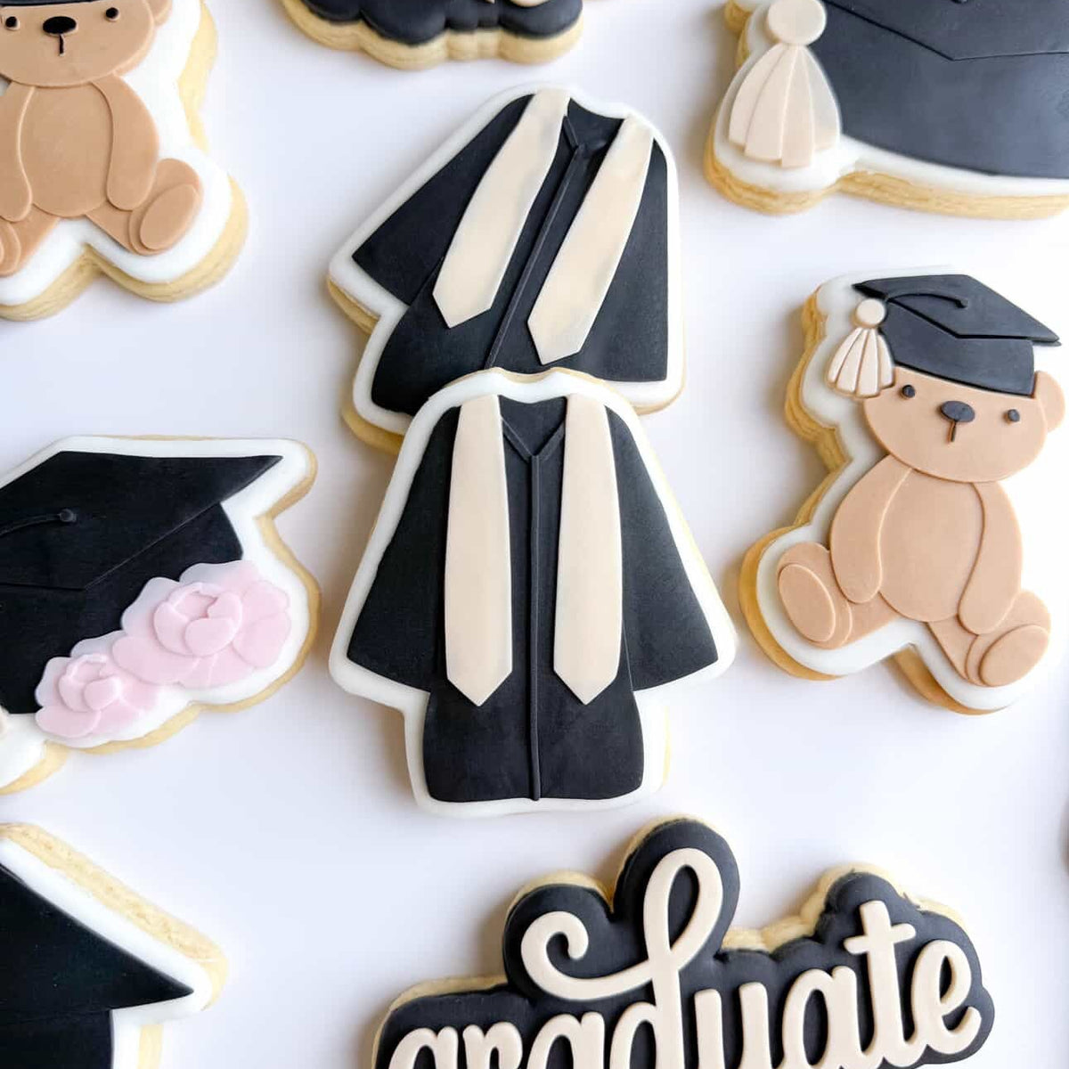 Graduation Gown Cookie Stamp & Cutter
