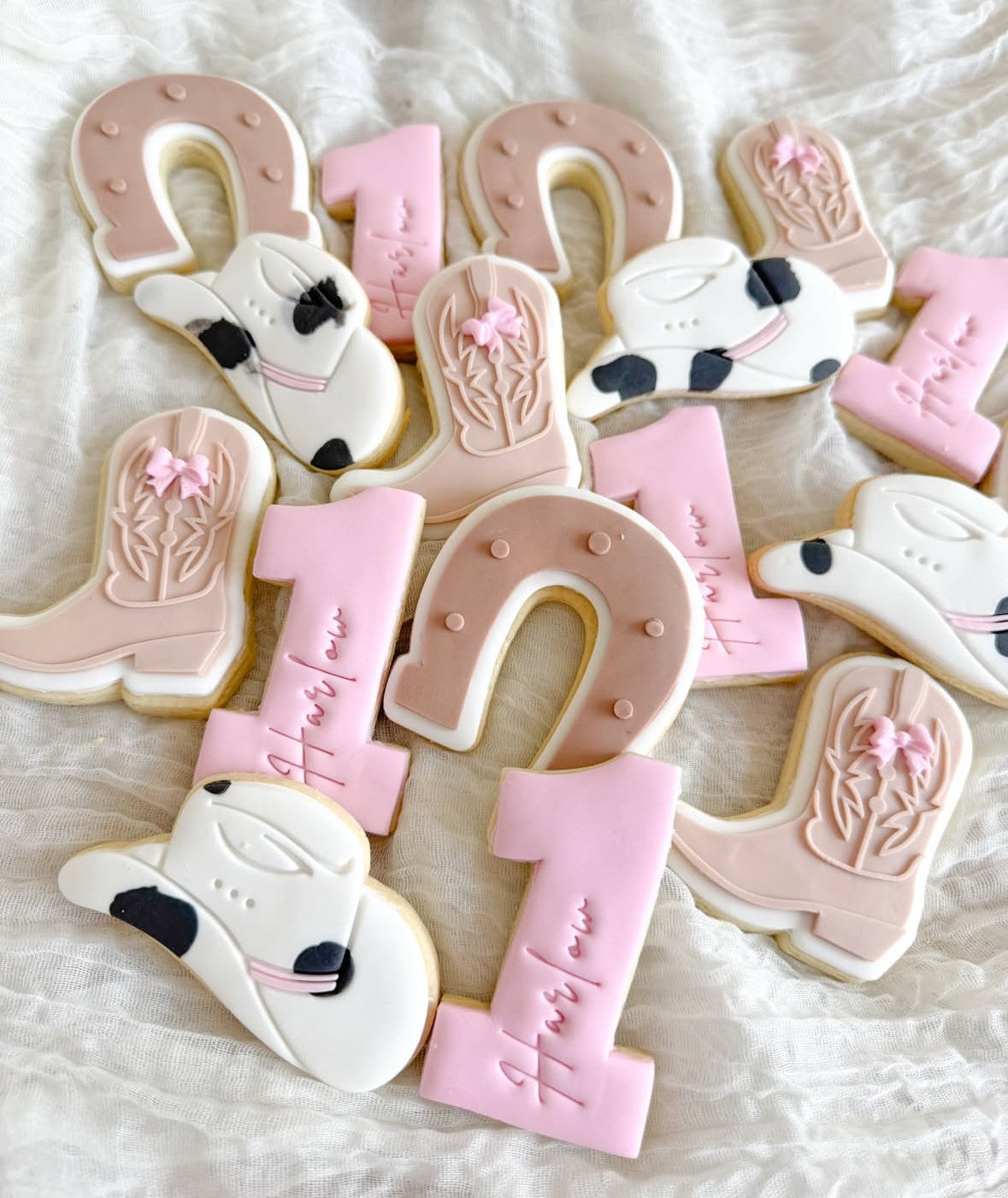 Horse Shoe Cookie Stamp and Cutter