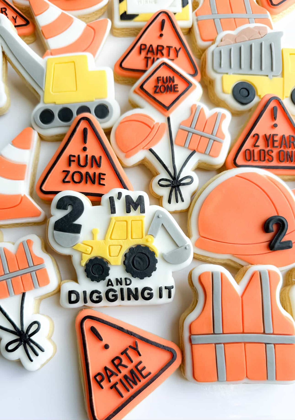 Construction Hard Hat Cookie Stamp & Cutter