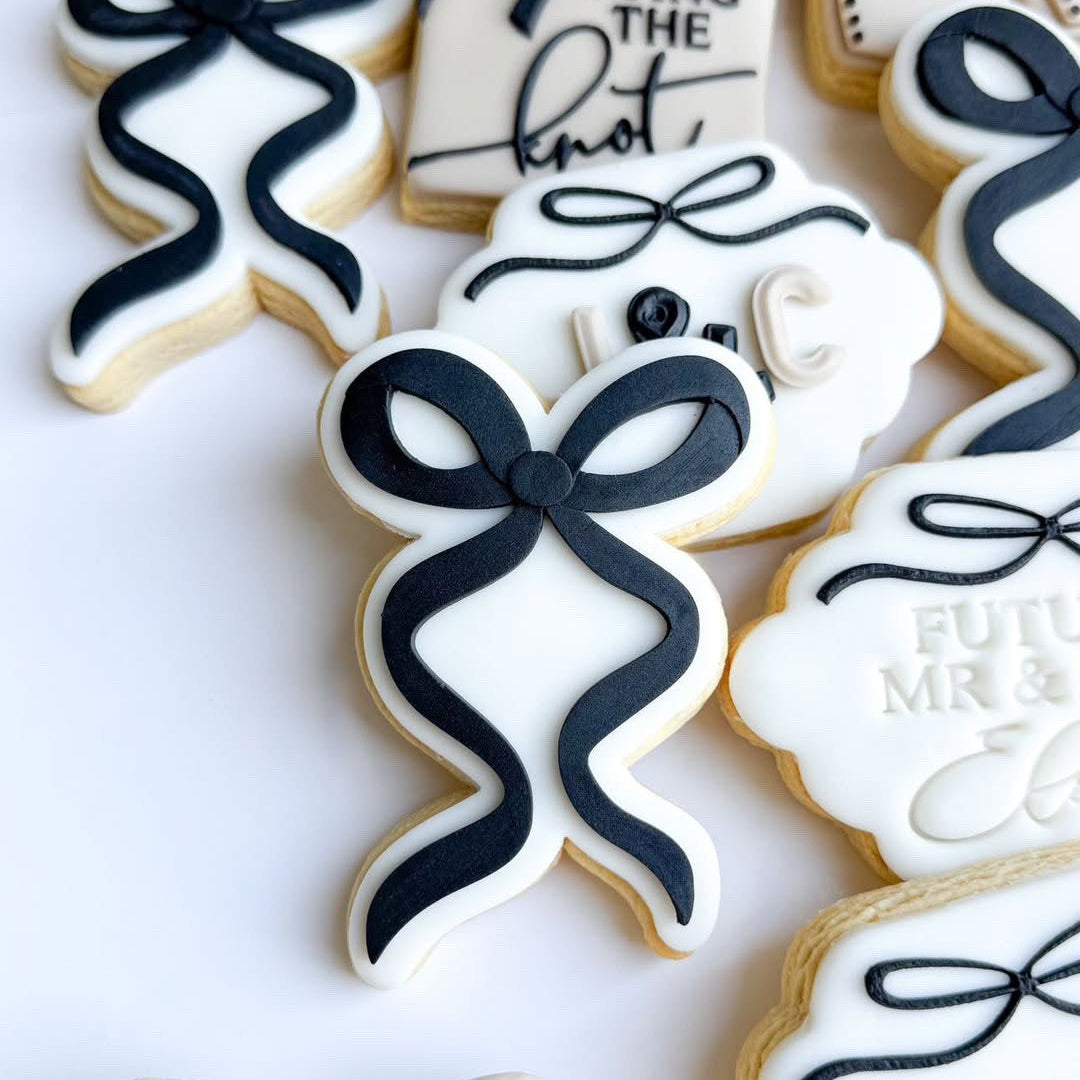 Long Bow Cookie Stamp & Cutter