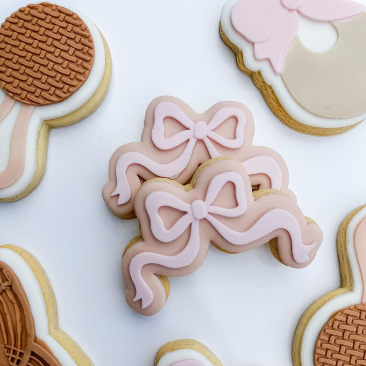 Princess Bow Cookie Stamp & Cutter