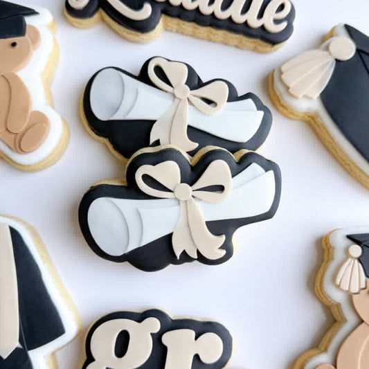 Graduation Scroll with Bow Cookie Stamp & Cutter