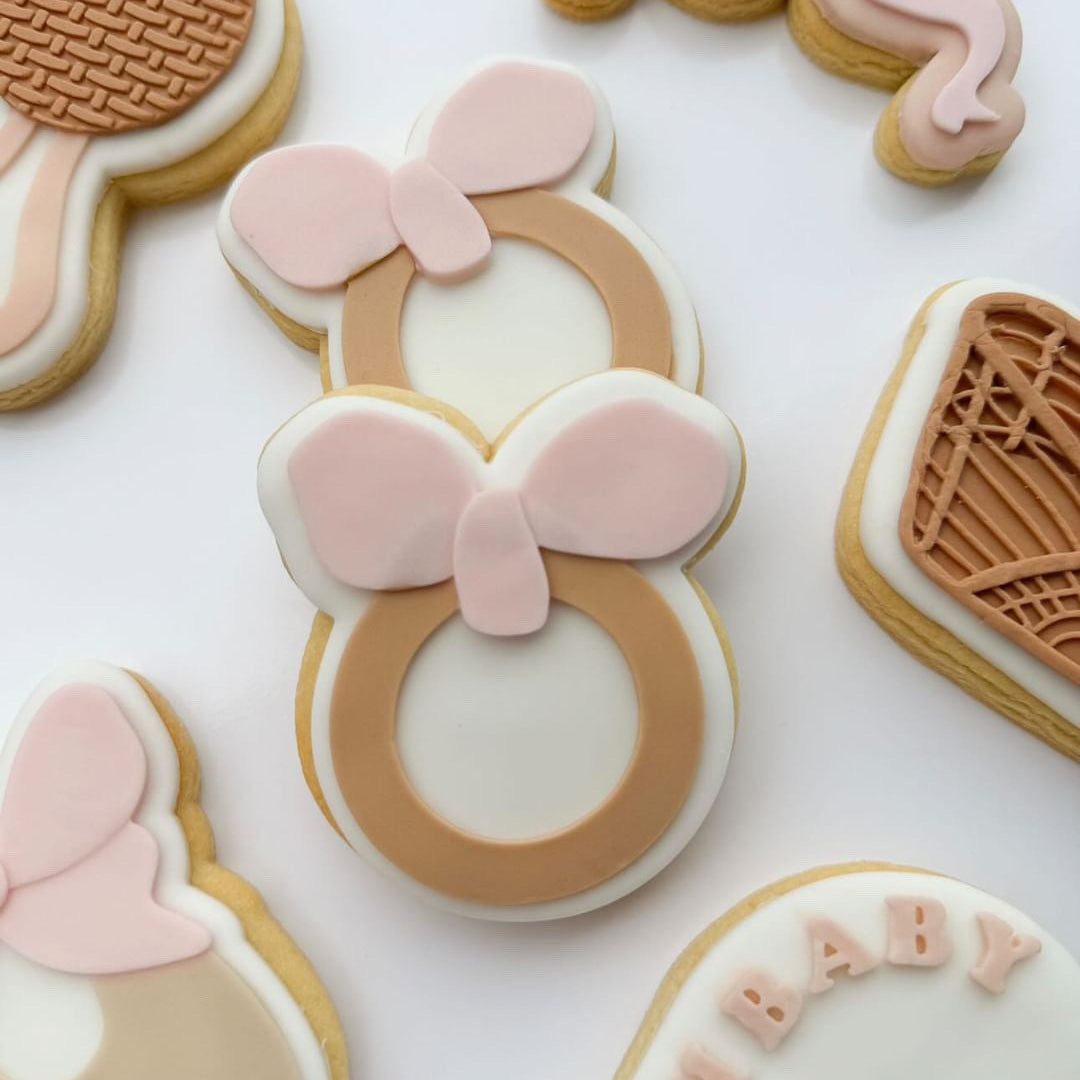 Bow Teething Ring Cookie Stamp & Cutter
