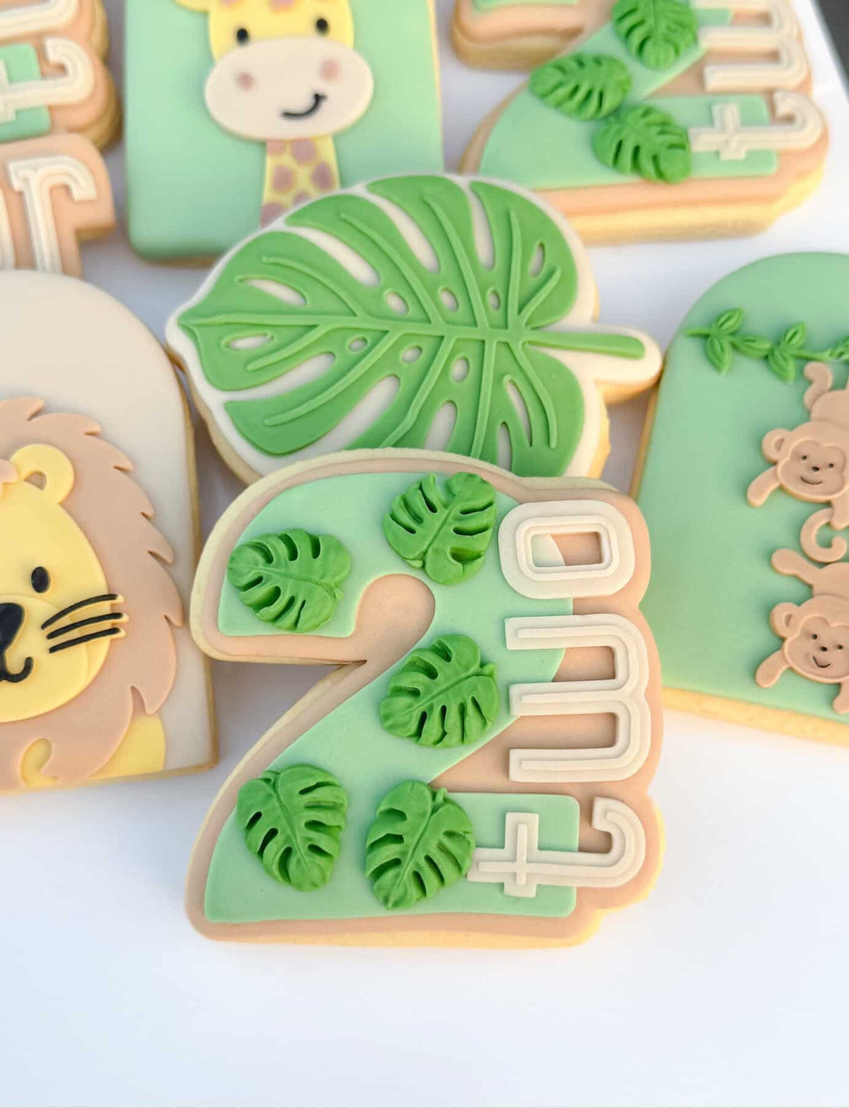 Number 2 with Word 2 Cookie Stamp & Cutter